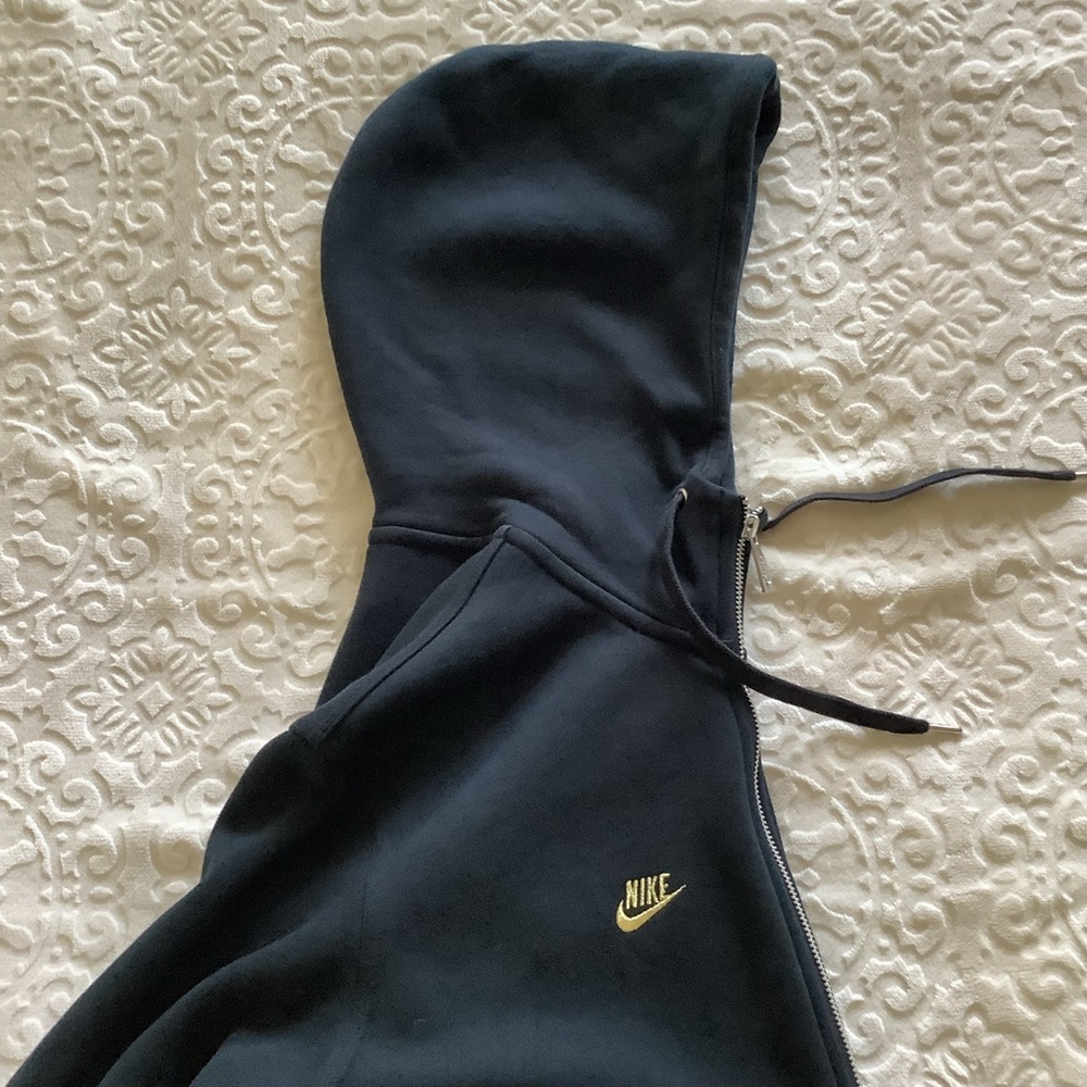 Manny Pacquiao Nike Sportswear Full-Zip Hoodie, size M, BLACK, gold logo, VNTG - Picture 16 of 16